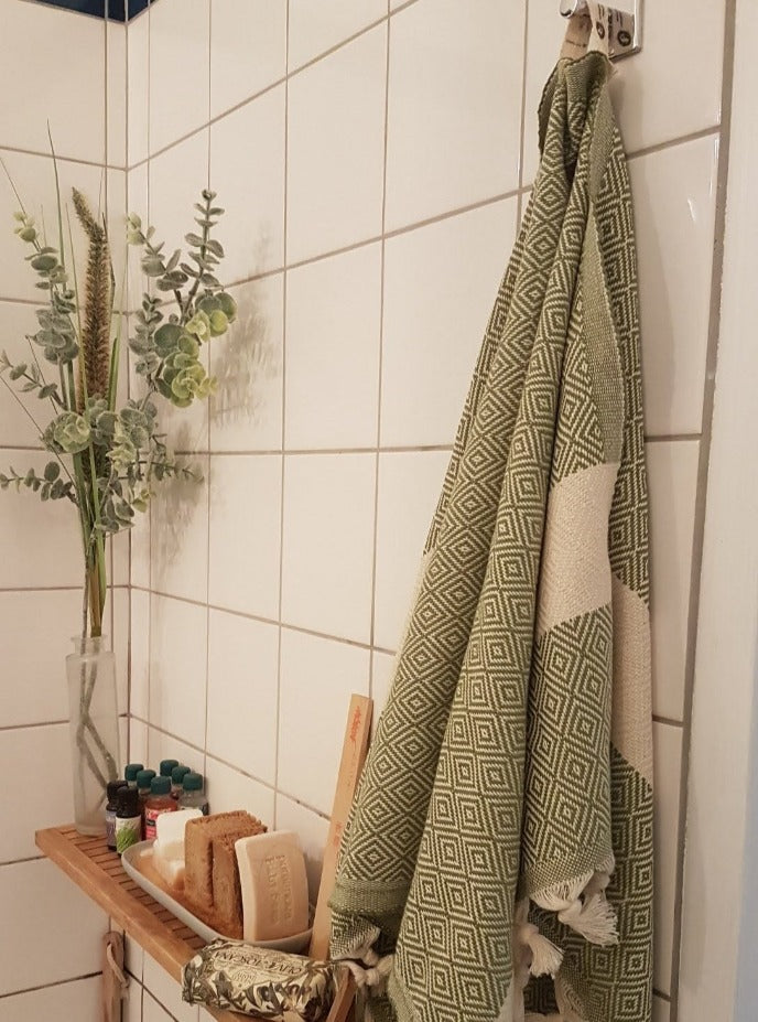 el patito towels and bathrobes 100% natural cotton turkish towels hand towels 45 x 90 cm 24'' x 40" olivine green