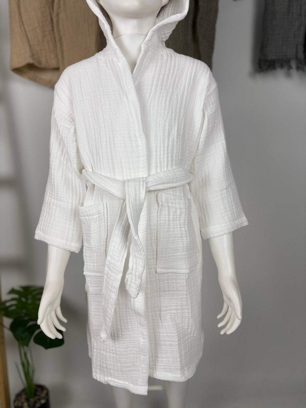 Kids’ Muslin Bathrobe – 100% Cotton, Ultra-Soft & Cozy