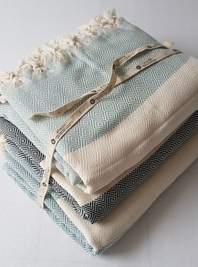 el patito towels and bathrobes contemporary series bedspread for double bed and kingsize bed machine washable 100% natural cotton