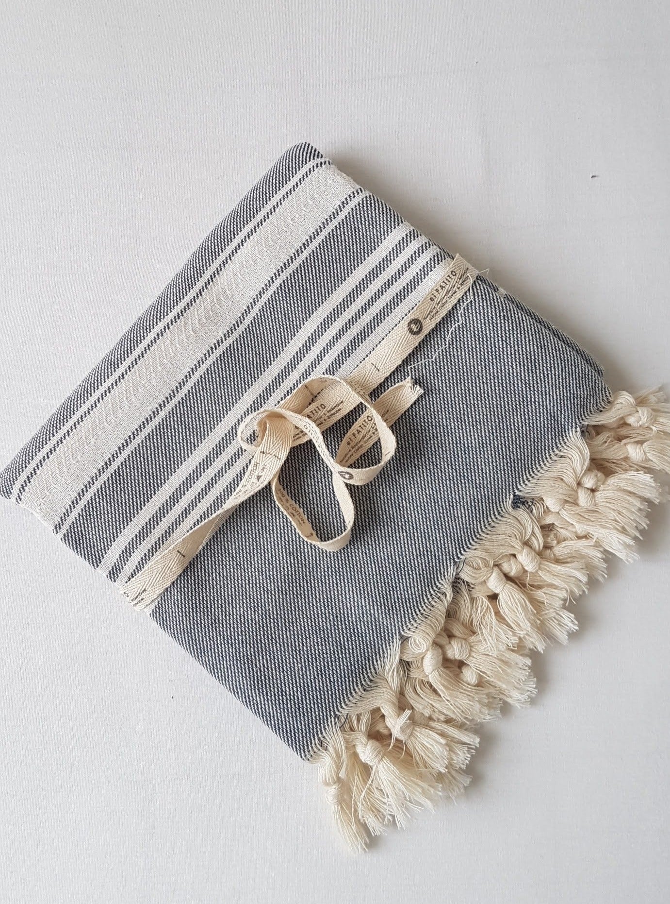 ElPatitoTowels_TraditionalSeries_Beach towel, traveltowel, Less space towel alternative, Turkish towel, striped