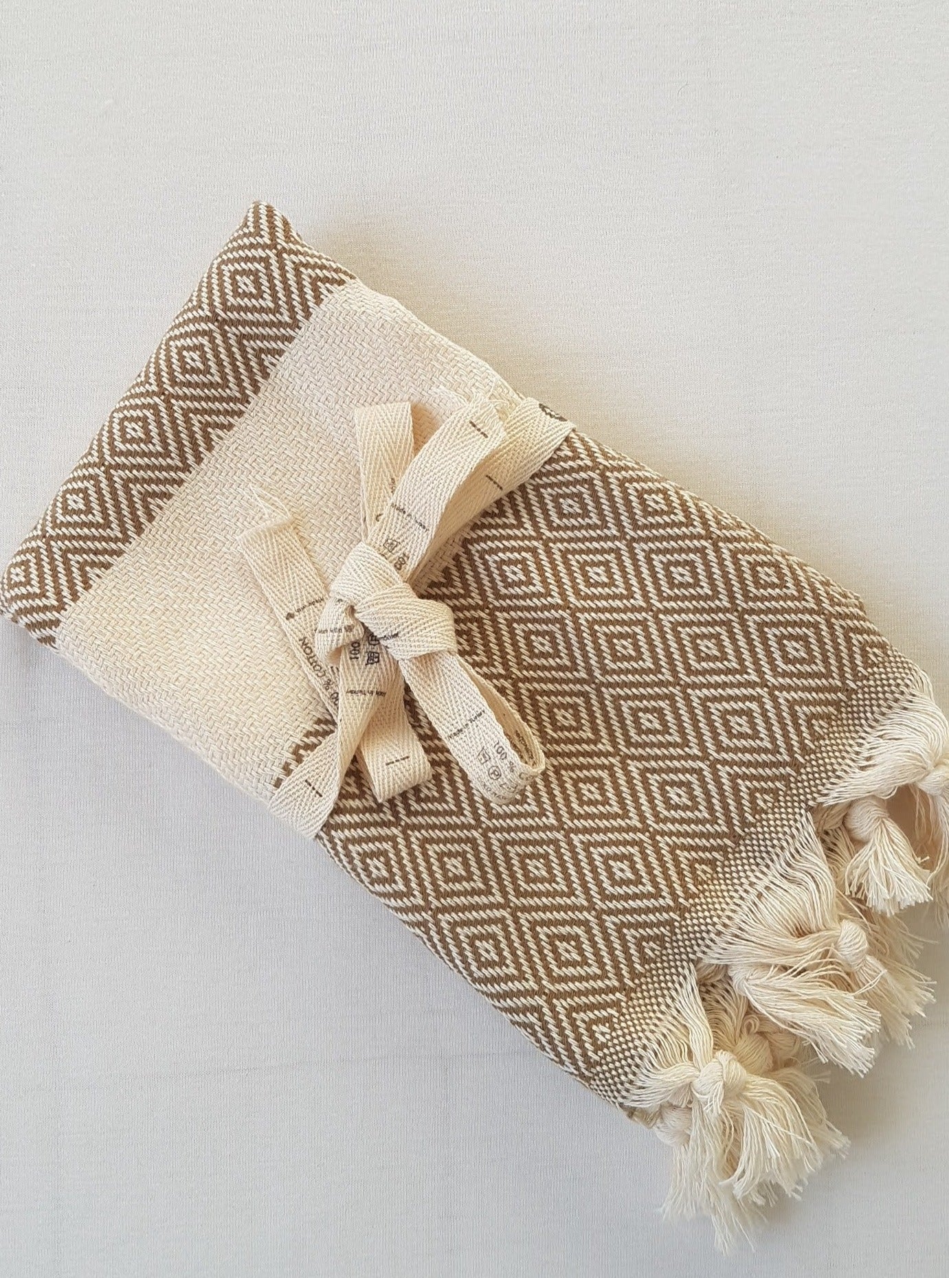 el patito towels and bathrobes 100% natural cotton turkish towels hand towels size 45 x 90 cm 18'' x 35" latte