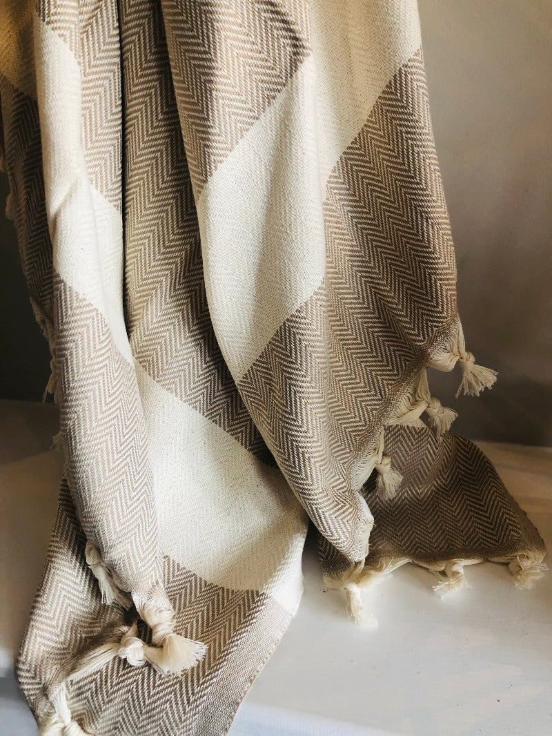 el patito towels and bathrobes chevron robes arrow pattern 100% natural turkish cotton machine washable gift ideas beige color