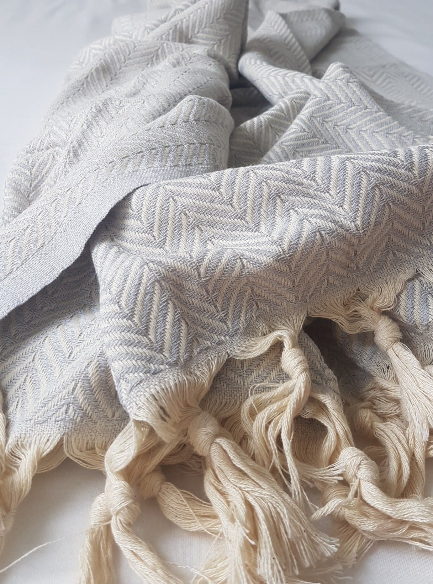 el patito towels scandinavian bedspread 100% natural cotton for king and queen size bed silver