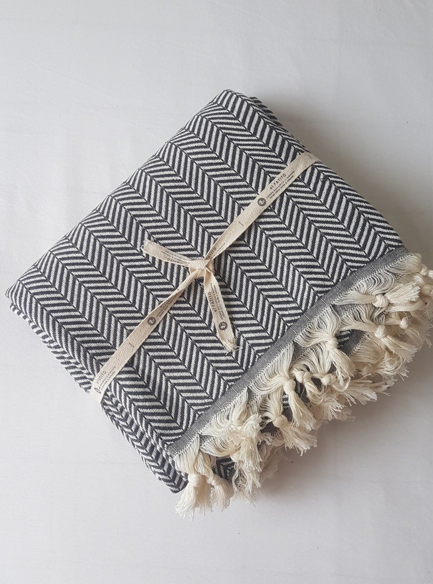 el patito towels and bathrobes scandinavian bedspread for king and queen bed 100% natural cotton granite grey